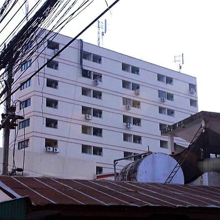 Home At Bazaar เชียงใหม่ ภายนอก รูปภาพ