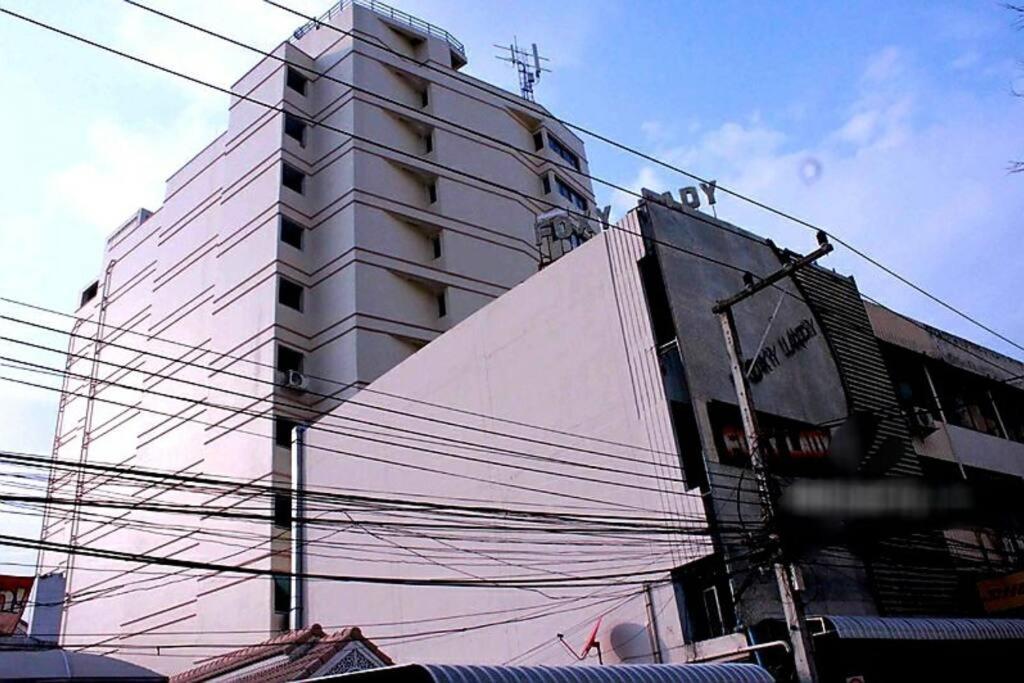 Home At Bazaar เชียงใหม่ ภายนอก รูปภาพ